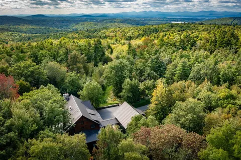 View/Area - 422 Shagbark Ln, Williston, VT 05495 photo 3 of 3