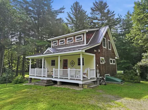 1369 W Hill Rd, Roxbury, VT 05669