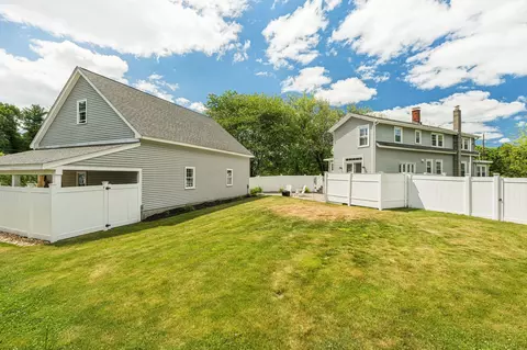 Exterior - 45 Post Rd, North Hampton, NH 03862 photo 7 of 11