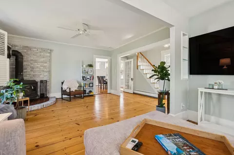 Living - 45 Post Rd, North Hampton, NH 03862 photo 2 of 2