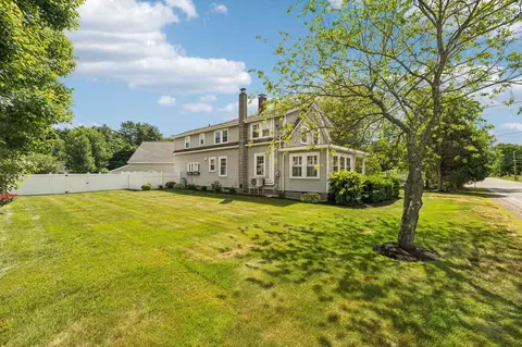 Exterior - 45 Post Rd, North Hampton, NH 03862 photo 11 of 11