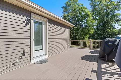 Exterior - 10 Stone Ln, Berwick, ME 03901 photo 4 of 15