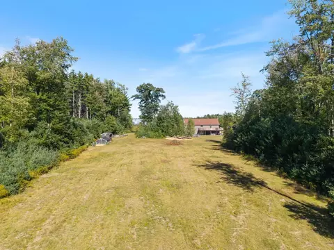 Exterior - 10 Stone Ln, Berwick, ME 03901 photo 15 of 15