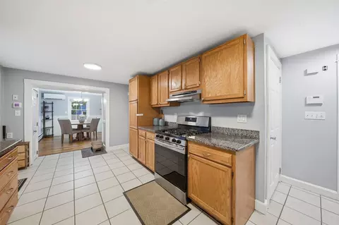 Kitchen - 18 Maple Ave, Hudson, NH 03051 photo 5 of 5