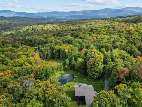224 Arctic Ln, Morristown, VT 05661