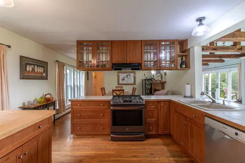 Kitchen - 388 Dolloff Pond Rd, Sutton, VT 05867 photo 3 of 3