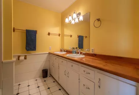 Bath - 388 Dolloff Pond Rd, Sutton, VT 05867 photo 1 of 5