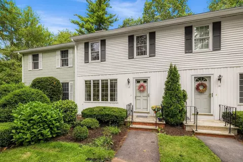 Exterior - 15 Pine Grove Rd, Exeter, NH 03833 photo 2 of 8