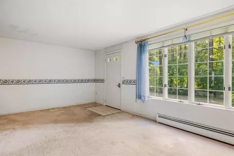 Living - 15 Pine Grove Rd, Exeter, NH 03833 photo 3 of 8