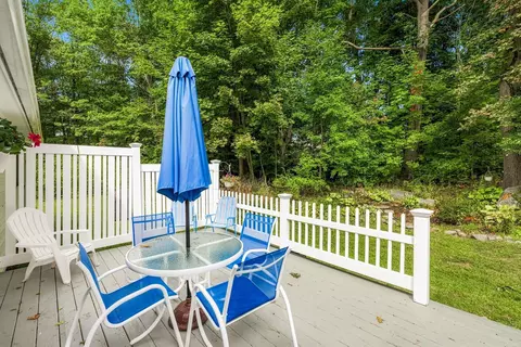 Exterior - 15 Pine Grove Rd, Exeter, NH 03833 photo 6 of 8