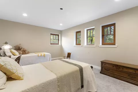 Bedroom - 1845 Hatch School Rd, Halifax, VT 05358 photo 9 of 11