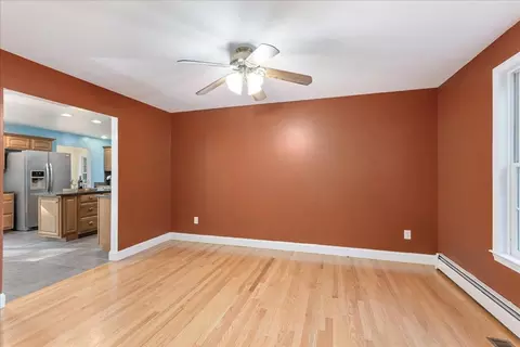Living - 6 Dunnmoore Dr, Bow, NH 03304 photo 3 of 10