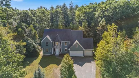 Exterior - 6 Dunnmoore Dr, Bow, NH 03304 photo 5 of 9
