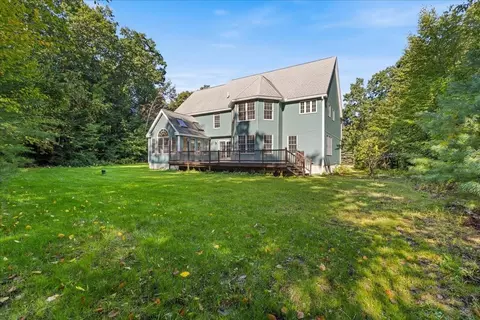 Exterior - 6 Dunnmoore Dr, Bow, NH 03304 photo 8 of 9