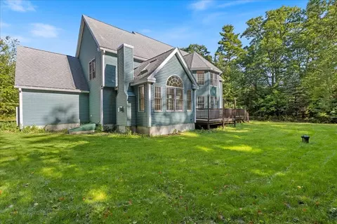 Exterior - 6 Dunnmoore Dr, Bow, NH 03304 photo 9 of 9
