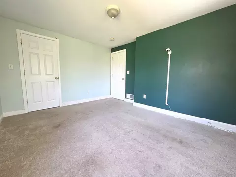 Bedroom - 6 North Rd # B, Deerfield, NH 03037 photo 5 of 6