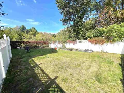 Exterior - 6 North Rd # B, Deerfield, NH 03037 photo 7 of 16