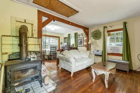 Living - 84 N Line Rd, Wolfeboro, NH 03894 photo 5 of 6
