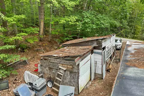 Exterior - 84 N Line Rd, Wolfeboro, NH 03894 photo 11 of 17