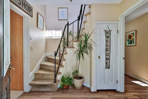 Entry Way - 50 John Nourse Rd, Springfield, VT 05156 photo 1 of 3