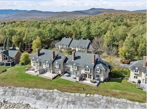 52 Bunker Ln #4, Lincoln, NH 03251