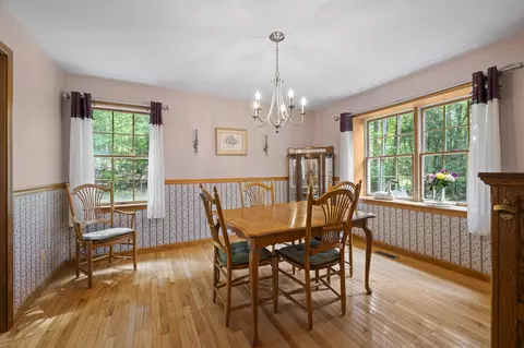 Dining - 19 Highland Rd, Kensington, NH 03833 photo 1 of 2