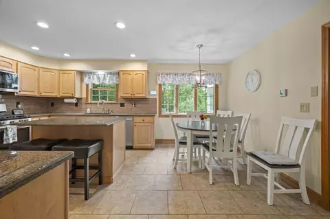 Kitchen - 19 Highland Rd, Kensington, NH 03833 photo 2 of 4