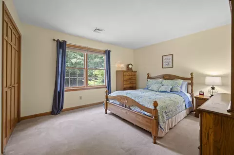 Bedroom - 19 Highland Rd, Kensington, NH 03833 photo 3 of 5