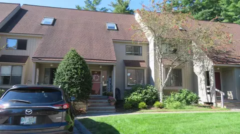 34 Pimlico Ct #89, Bedford, NH 03110