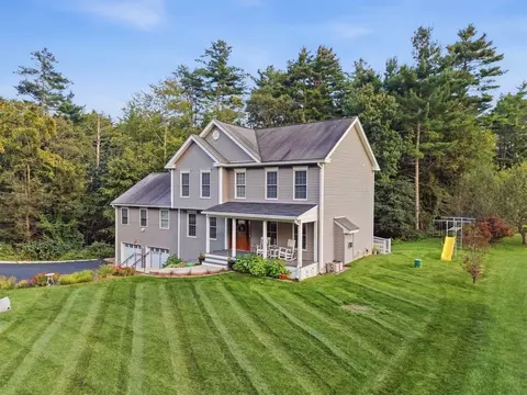 189 Badger Hill Dr, Milford, NH 03055