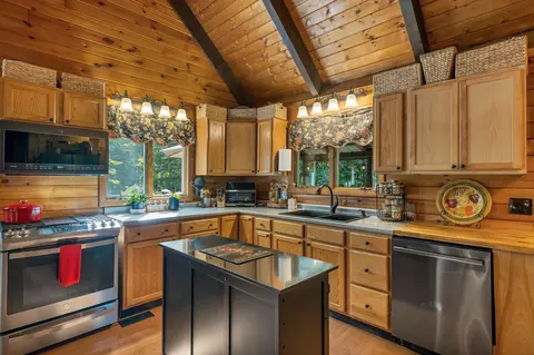 Kitchen - 314 Bear Rd, Benton, NH 03785 photo 1 of 3