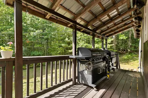 Exterior - 314 Bear Rd, Benton, NH 03785 photo 3 of 11