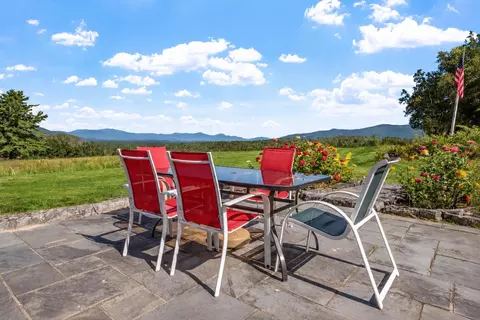 5 Ferry Rd # -2, Moultonborough, NH 03254