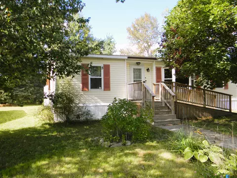 8 Marietta Ln #2, Northumberland, NH 03582