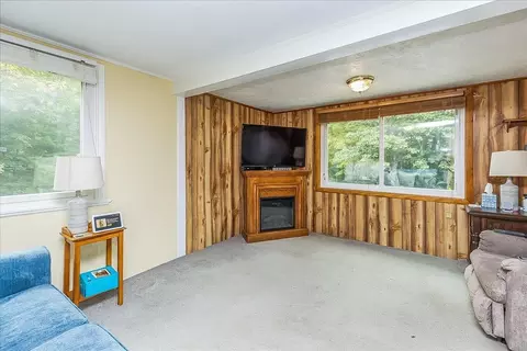 Living - 9 Beaver Lake Rd, Derry, NH 03038 photo 2 of 2