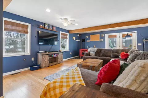 Living - 38 High St, Derry, NH 03038 photo 3 of 3
