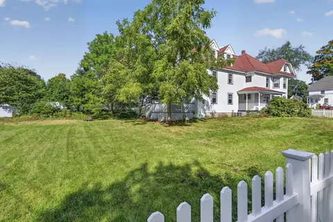 Exterior - 38 High St, Derry, NH 03038 photo 6 of 7