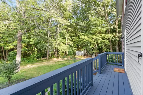 Exterior - 29 Webber Rd UNIT A, Hampstead, NH 03841 photo 9 of 10