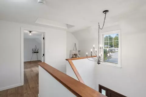 Entry Way - 161 Lancaster Rd, Gorham, NH 03581 photo 6 of 8