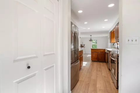 Entry Way - 161 Lancaster Rd, Gorham, NH 03581 photo 1 of 8
