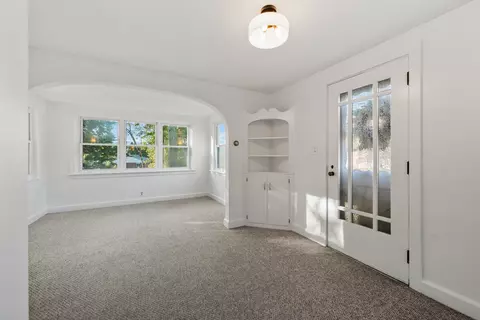 Living - 600 Main St, Gorham, NH 03581 photo 4 of 7