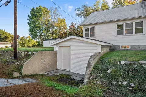 Exterior - 600 Main St, Gorham, NH 03581 photo 7 of 17