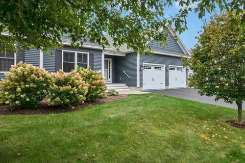 410 Annas Ct, Colchester, VT 05446