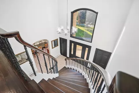 Entry Way - 49 Aster Ln, Williston, VT 05495 photo 4 of 8