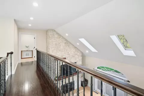 Entry Way - 49 Aster Ln, Williston, VT 05495 photo 6 of 8