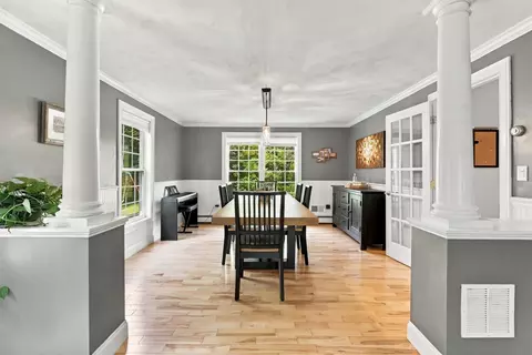 Dining - 11 Trimble Trl, Kensington, NH 03833 photo 2 of 3