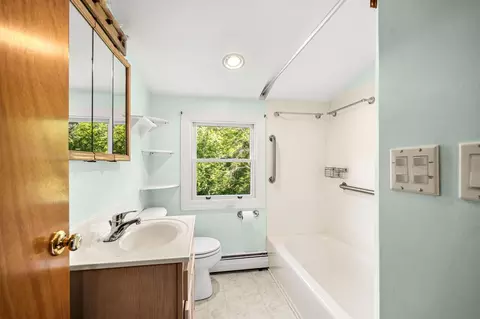 Bath - 67 Walnut Ave, North Hampton, NH 03862 photo 4 of 5