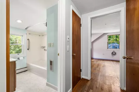 Entry Way - 67 Walnut Ave, North Hampton, NH 03862 photo 1 of 1