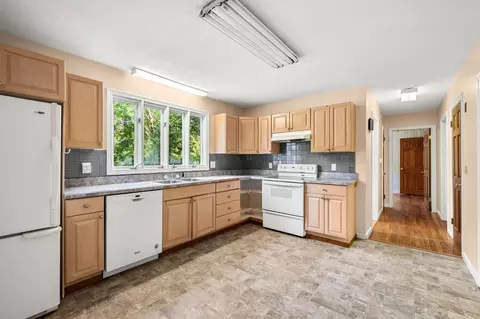 Kitchen - 67 Walnut Ave, North Hampton, NH 03862 photo 1 of 4