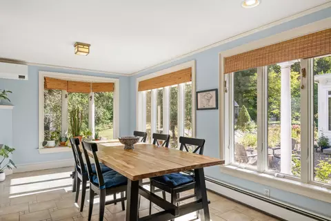 Dining - 29 Mill Rd, Durham, NH 03824 photo 2 of 2